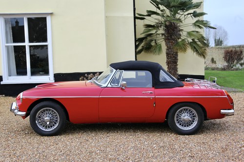 1972 MGB Roadster In vendita (immagine 30 di 116)