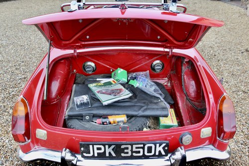 1972 MGB Roadster In vendita (immagine 60 di 116)