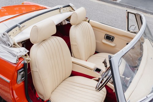 1973 MGB Roadster In vendita (immagine 53 di 117)