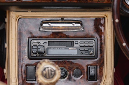 1973 MGB Roadster In vendita (immagine 45 di 117)