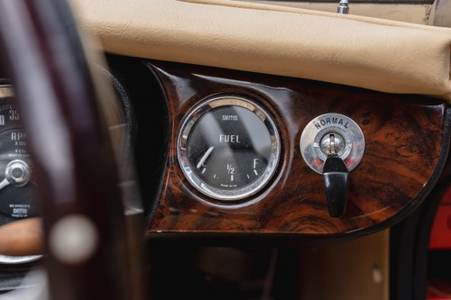 1973 MGB Roadster In vendita (immagine 40 di 117)