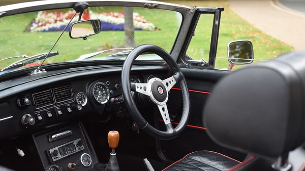 1976 MGB Roadster For Sale (picture :index of 30)