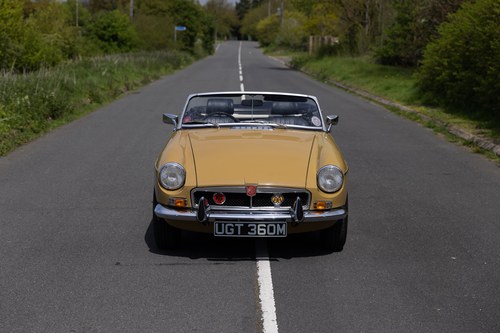 1973 MG B For Sale (picture 5 of 198)