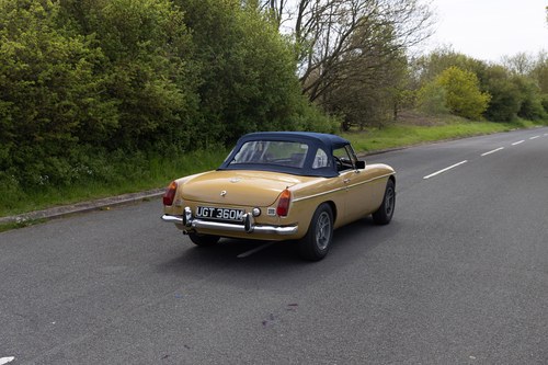 1973 MG B For Sale (picture 16 of 198)