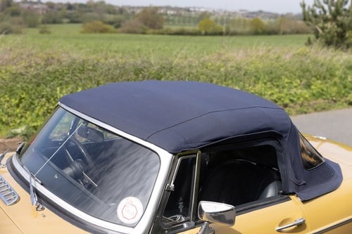 1973 MG B For Sale (picture 96 of 198)