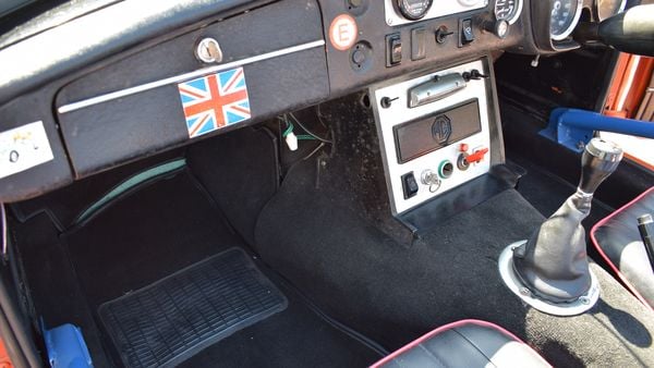 1974 MGB Roadster For Sale (picture :index of 36)