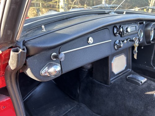 1968 MG MGC Roadster Te koop (foto 53 van 216)