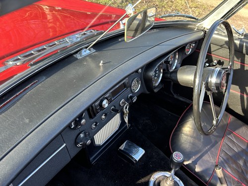 1968 MG MGC Roadster Te koop (foto 55 van 216)