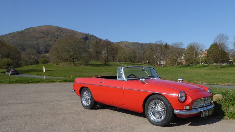 1968 MGC roadster For Sale (picture 1 of 77)