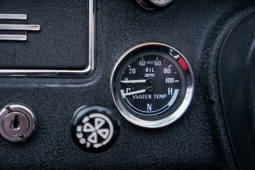 1969 MGC Roadster Te koop (foto 49 van 215)