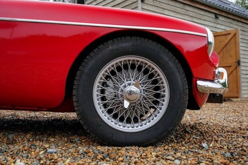 1969 MGC Roadster Te koop (foto 29 van 215)