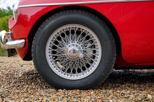 1969 MGC Roadster Te koop (foto 27 van 215)