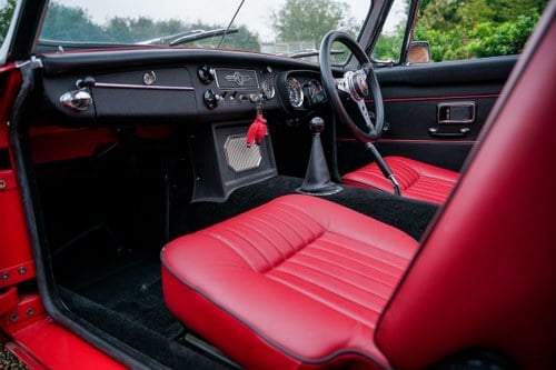 1969 MGC Roadster Te koop (foto 34 van 215)