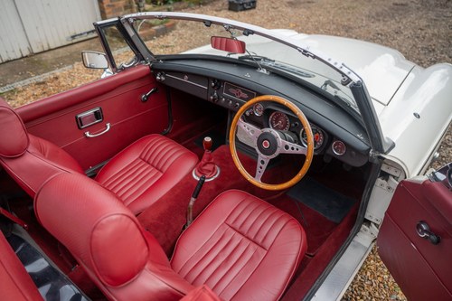 1967 MG MGC à vendre (picture 45 of 199)