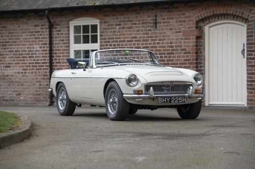 1970 MG MGC For Sale (picture 2 of 189)