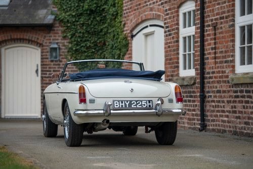 1970 MG MGC For Sale (picture 18 of 189)