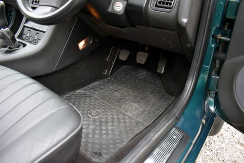 1998 MGF Mk1 Roadster Te koop (foto 44 van 144)