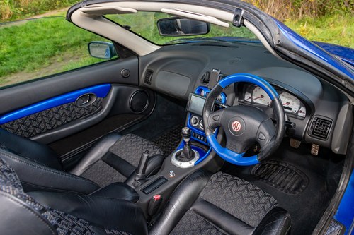 2001 MG MGF Trophy 160 Te koop (foto 44 van 208)