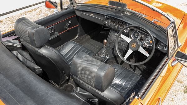 1972 MGB Roadster For Sale (picture :index of 30)