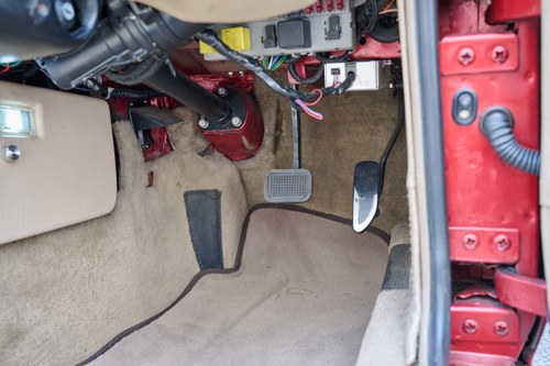 1996 MG Rv8 V8 Auto zum Verkauf (Bild 36 von 181)