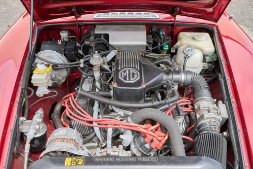 1996 MG Rv8 V8 Auto zum Verkauf (Bild 133 von 181)