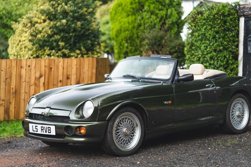 1994 MG RV8 In vendita (immagine 6 di 133)