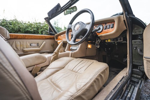 1994 MG RV8 In vendita (immagine 25 di 133)