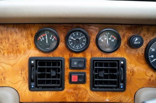 1995 MG RV8 Te koop (foto 54 van 203)