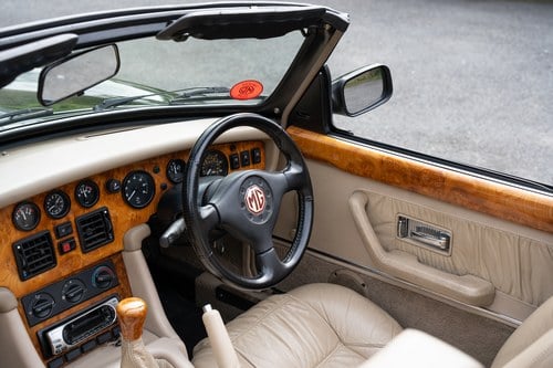 1995 MG RV8 Te koop (foto 41 van 203)