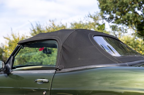 1995 MG RV8 En venta (imagen 81 de 148)