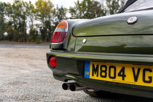 1995 MG RV8 En venta (imagen 51 de 148)