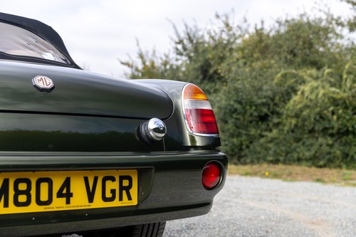 1995 MG RV8 En venta (imagen 64 de 148)