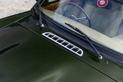 1995 MG RV8 En venta (imagen 75 de 148)