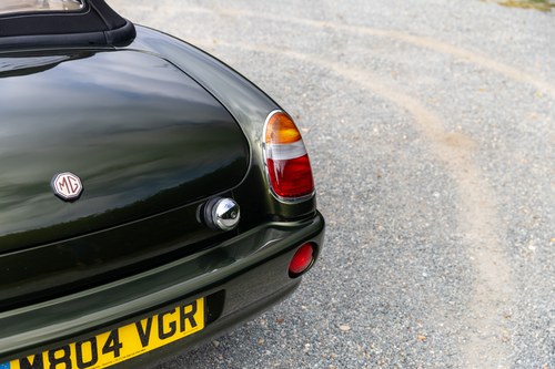 1995 MG RV8 En venta (imagen 63 de 148)