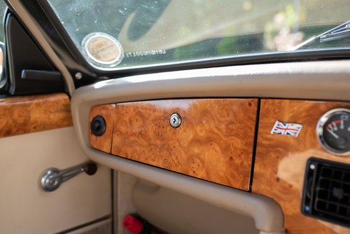 1996 MG RV8 à vendre (picture 66 of 239)