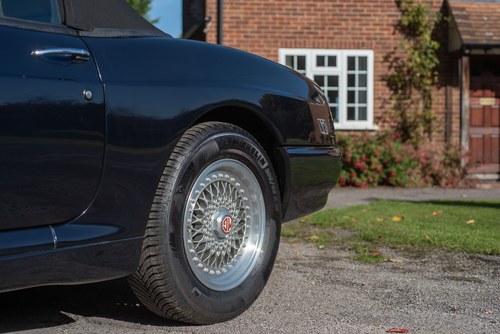 1996 MG RV8 à vendre (picture 131 of 239)