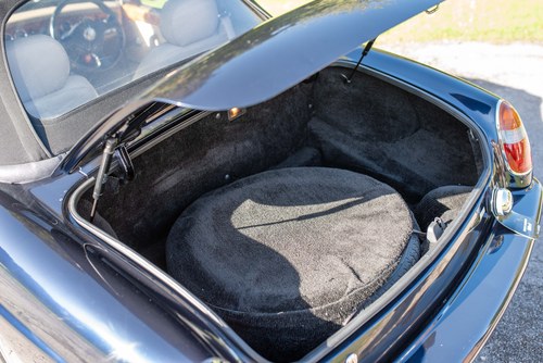 1996 MG RV8 à vendre (picture 103 of 239)