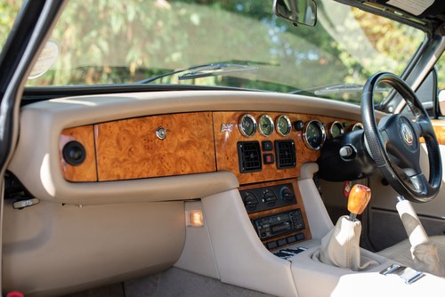 1996 MG RV8 à vendre (picture 40 of 239)