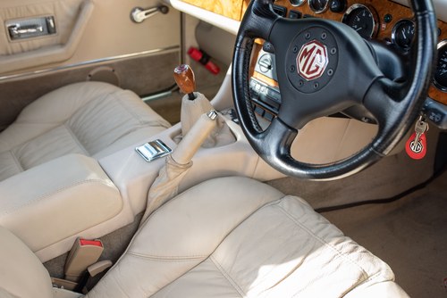 1996 MG RV8 à vendre (picture 49 of 239)