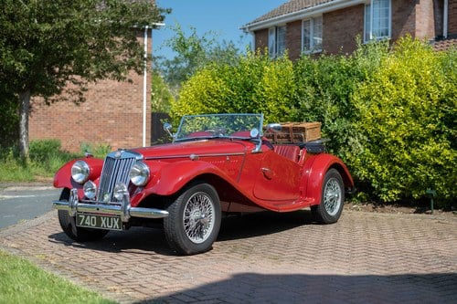 1954 MG TF Te koop (foto 2 van 221)