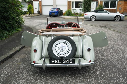 1954 MG TF à vendre (picture 14 of 202)