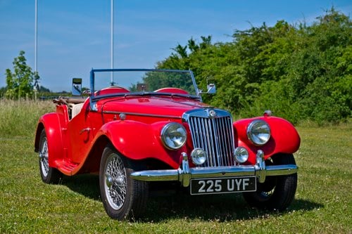 1954 MG TF Roadster In vendita (immagine 2 di 144)