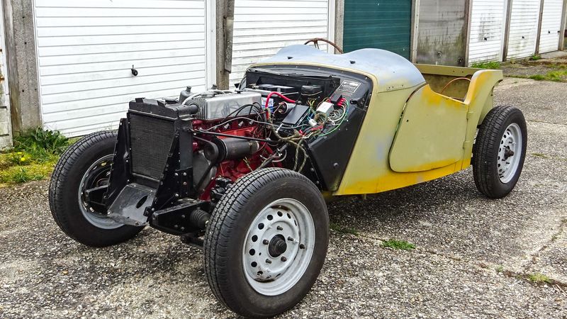 1954 MG TF Roadster project For Sale (picture 1 of 95)