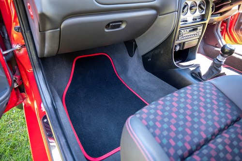 2001 MG ZR Te koop (foto 68 van 206)