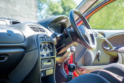 2001 MG ZR Te koop (foto 56 van 206)