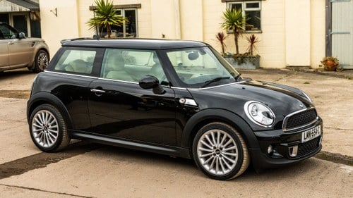 2012 Mini Cooper S Inspired by Goodwood For Sale (picture 1 of 143)