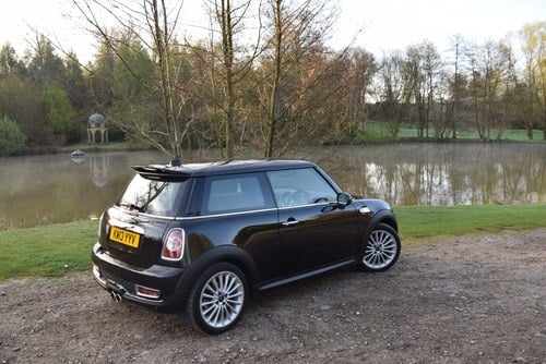 2013 Mini Cooper S Inspired by Goodwood à venda (imagem 8 de 125)