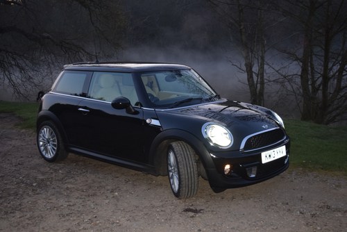 2013 Mini Cooper S Inspired by Goodwood à venda (imagem 3 de 125)