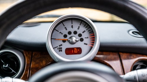 2004 Mini Cooper S JCW In vendita (immagine 24 di 122)