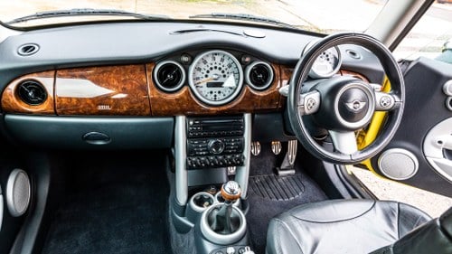 2004 Mini Cooper S JCW In vendita (immagine 20 di 122)